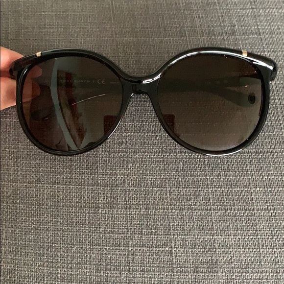 Tory burch sunglasses - Picture 3 of 9